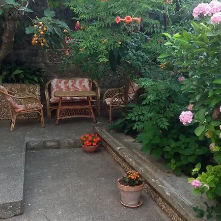 Immaculate 6-bed In ツァヴタット
